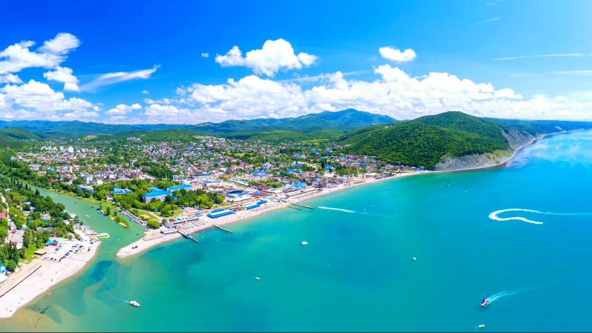 Песчаный пляж на Азовском море